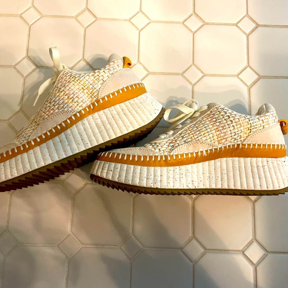 Universal Threads Shoes